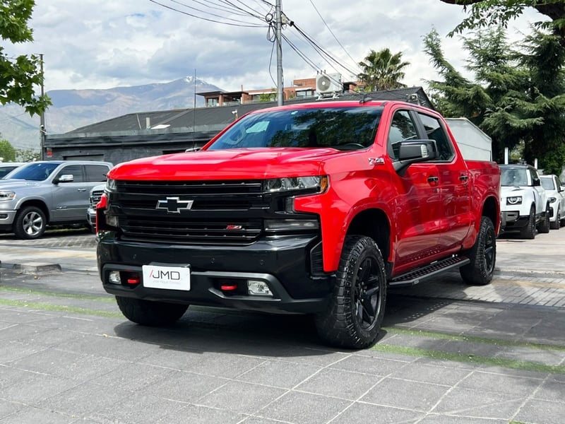 Chevrolet SILVERADO LT TRAIL BOSS 5.3 2021 - Imagen 3 de 10