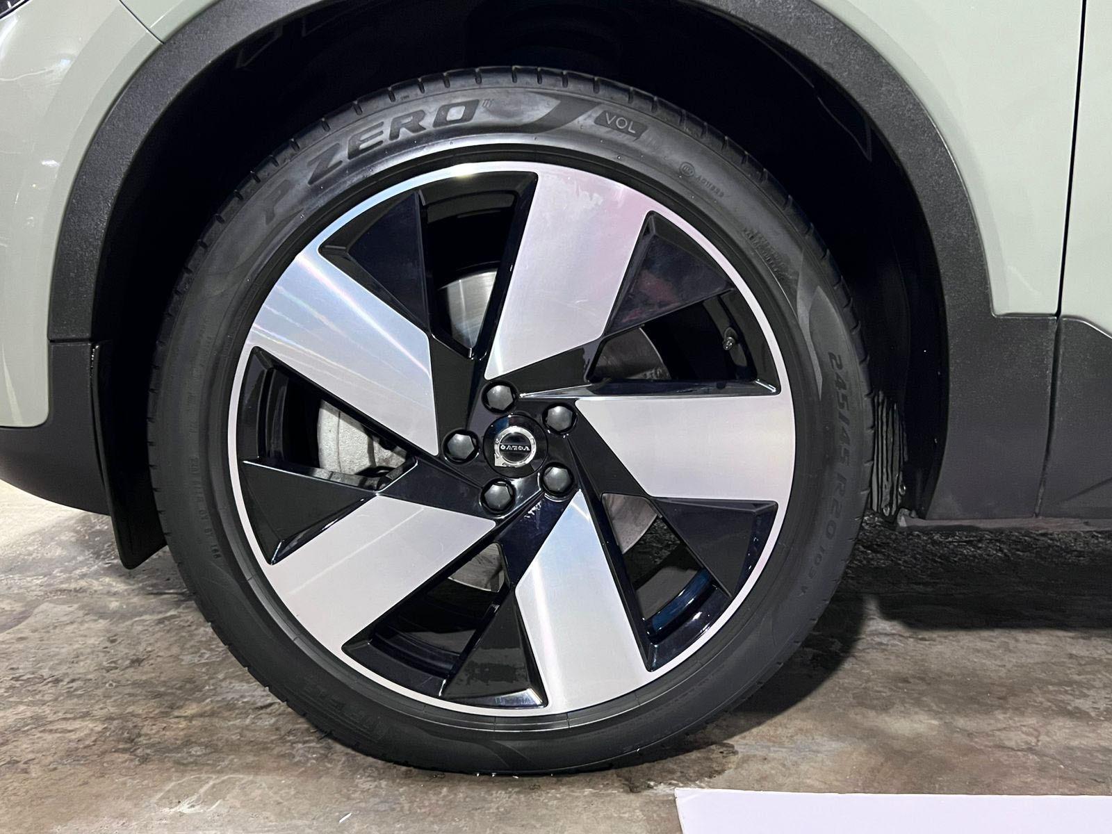 VOLVO XC40 T5 RECHARGE GARANTIA 1 AÑO 2023 - Imagen 9 de 10