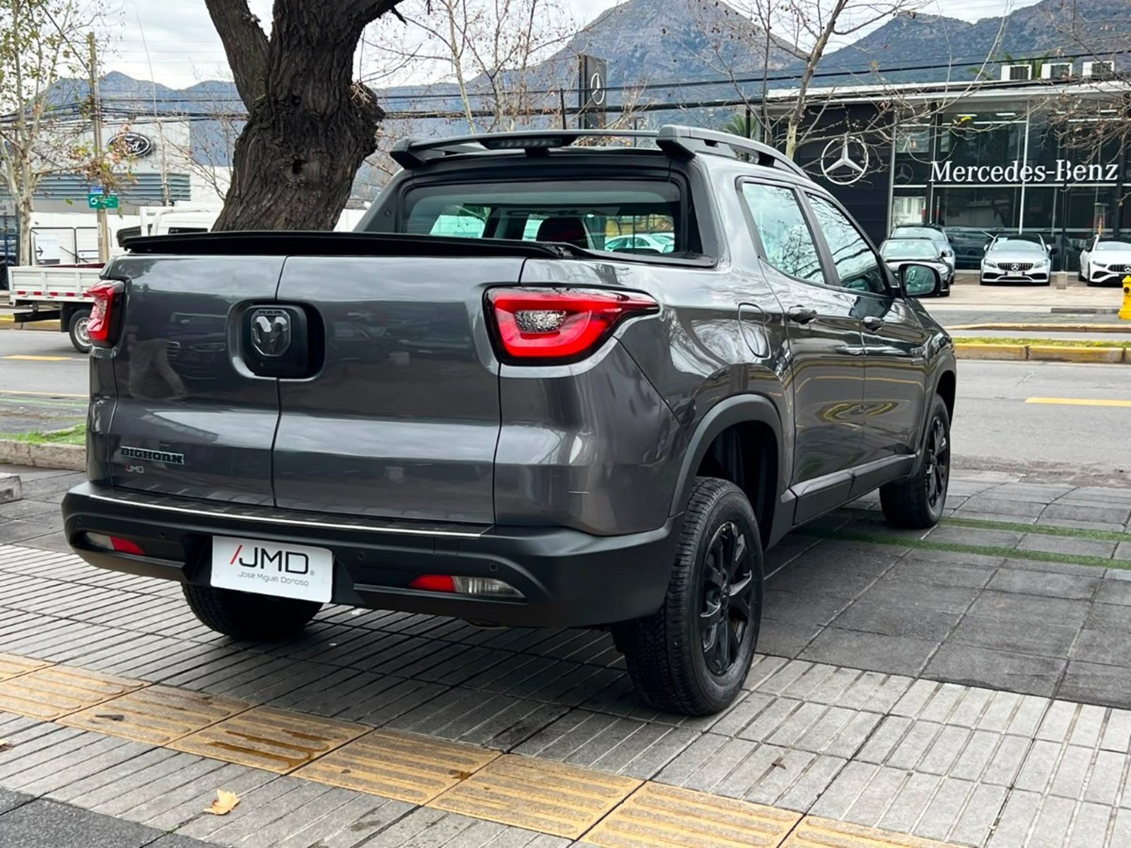 RAM 1000 BIG HORN 1.8 AT 2023 - Foto 4 de 10