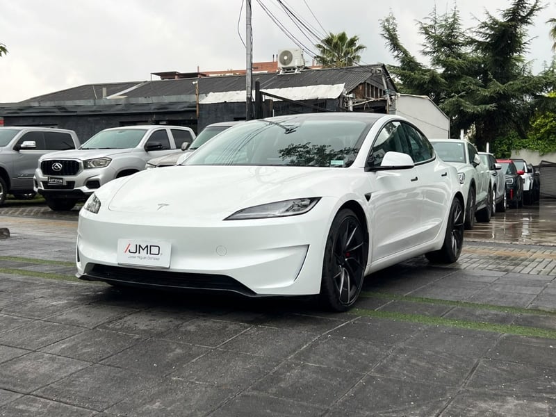 Tesla MODEL 3 PERFORMANCE AWD 2025 - Imagen 3 de 10