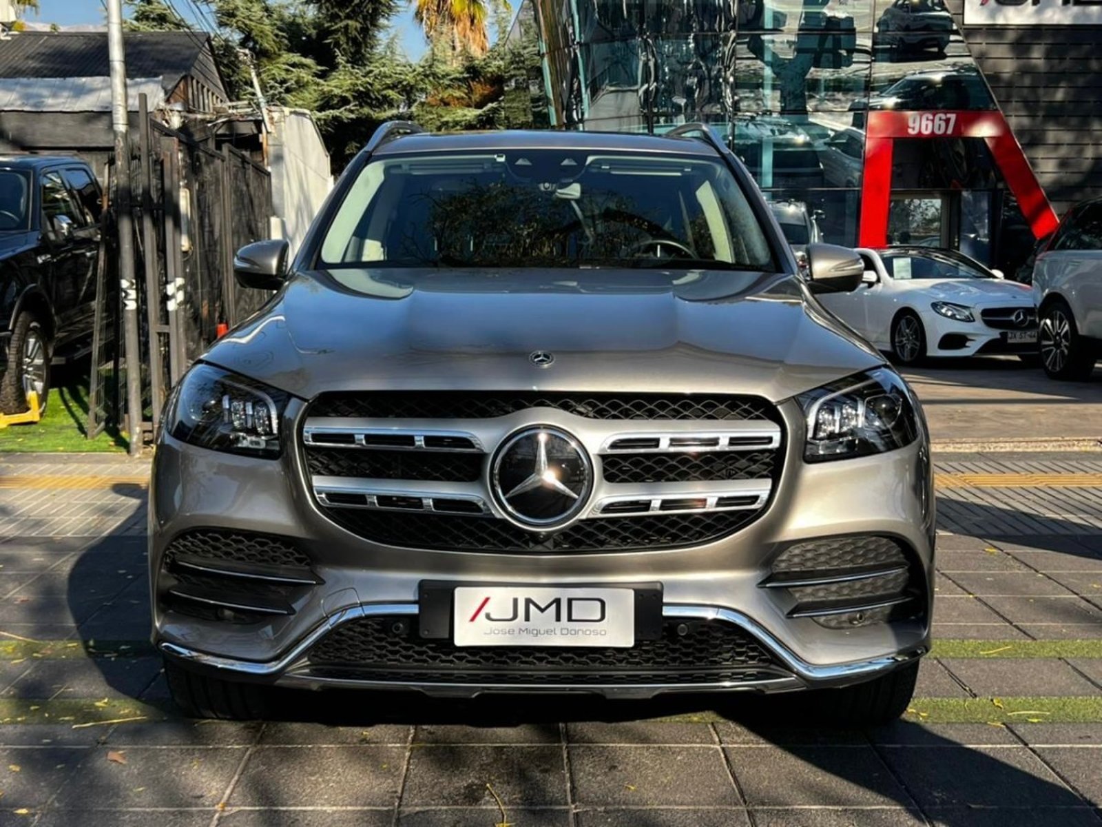 Mercedes-Benz GLS 400D 2.9 4MATIC 2023 - Foto 2 de 10