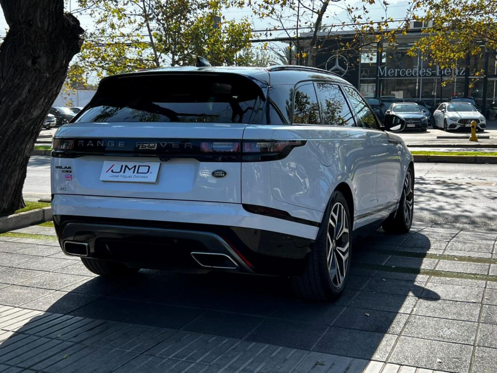 Land Rover Range Rover VELAR 3.0 P380 R-DYNAMIC SE 2018 - Imagen 4 de 10