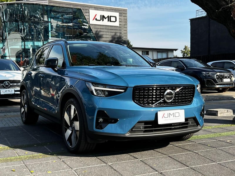 Volvo XC40 T5 RECHARGE 1.5 MANTENIMIENTO AL DÍA UN DUEÑO 2023