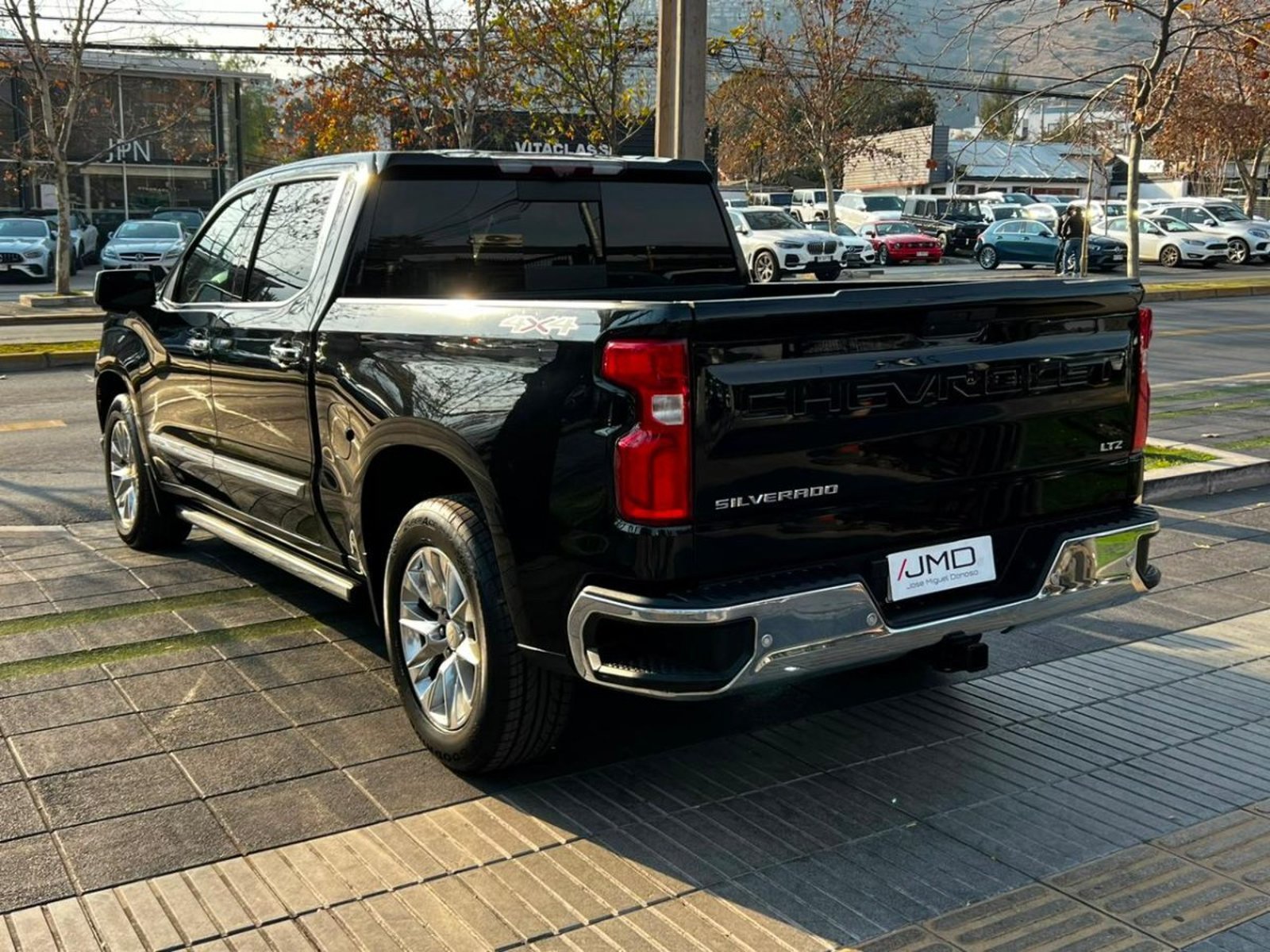 CHEVROLET SILVERADO LTZ 5.3 2021 - Imagen 6 de 10