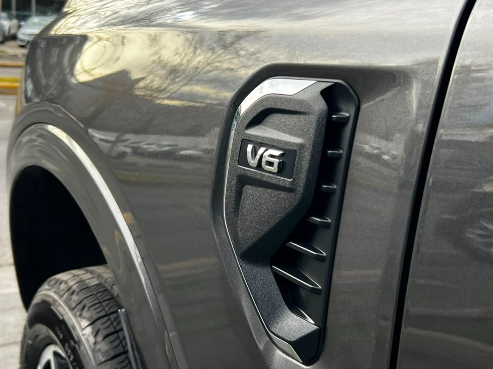 FORD RANGER LIMITED 3.0 V6 4WD 2024 - Imagen 7 de 10