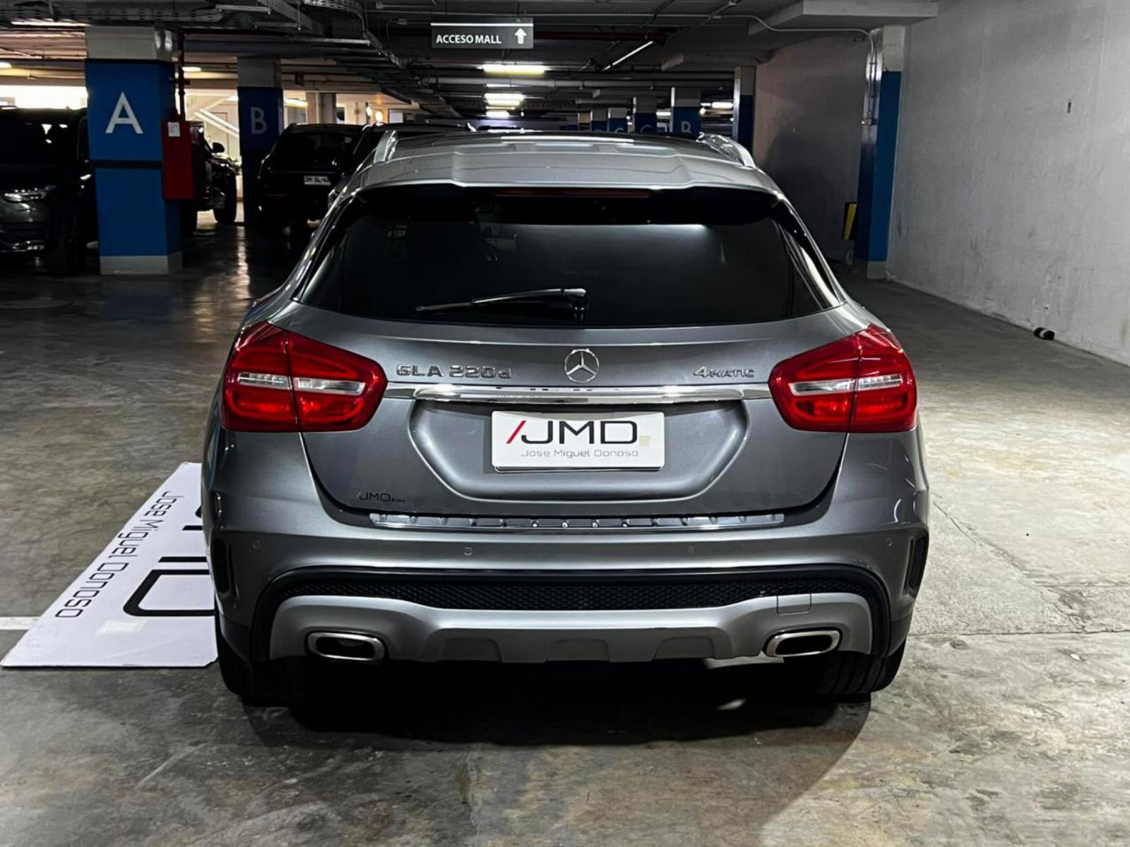 Mercedes-Benz GLA 220 D 4MATIC 2017 - Imagen 5 de 10