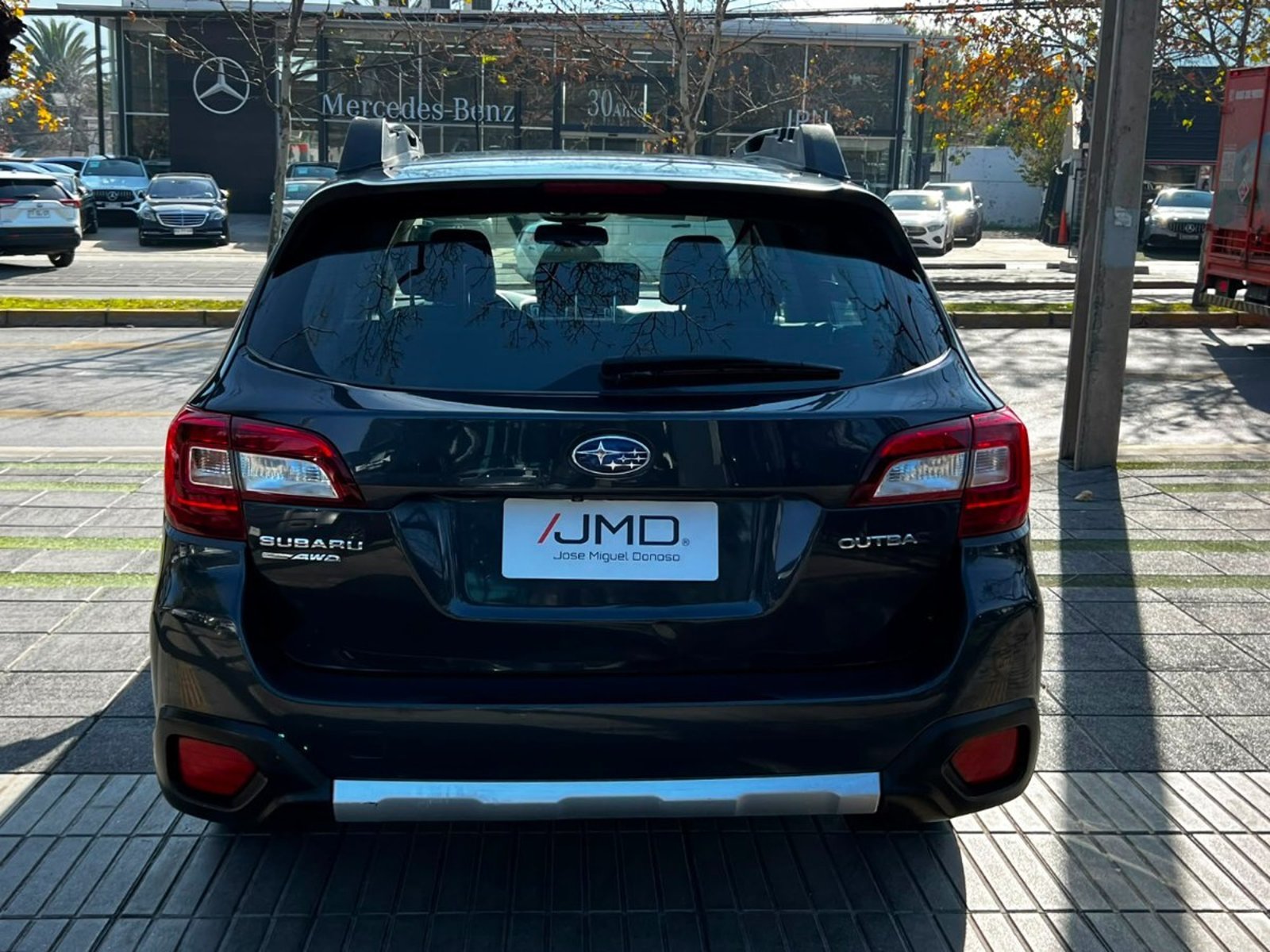 Subaru OUTBACK LIMITED CVT 2.5 2018 - Imagen 5 de 10