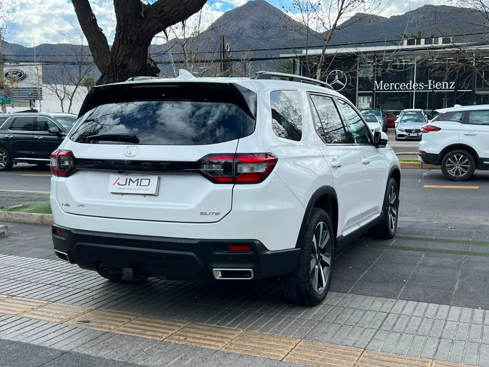Honda PILOT ELITE 3.5 AWD 2024 - Imagen 6 de 10