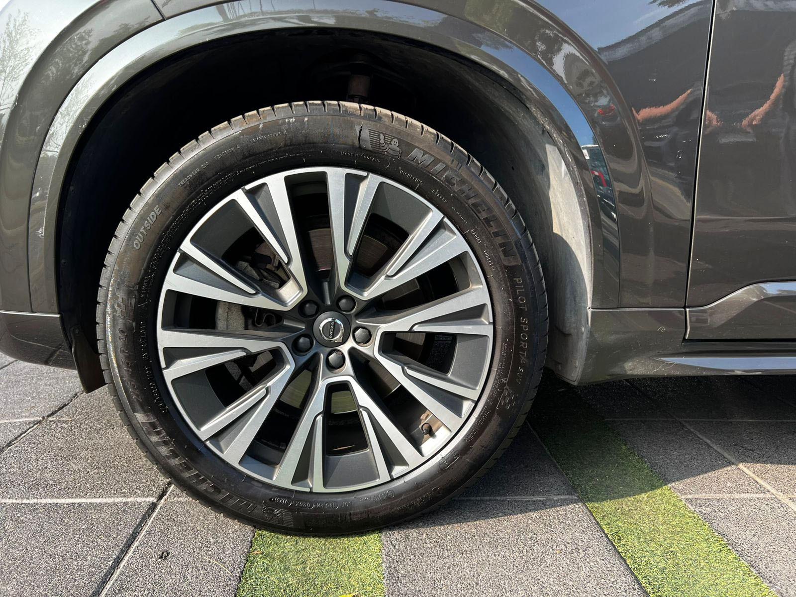 Volvo XC90 T5 2.0 AWD MANTENIMIENTO AL DIA 2021 - Imagen 9 de 10