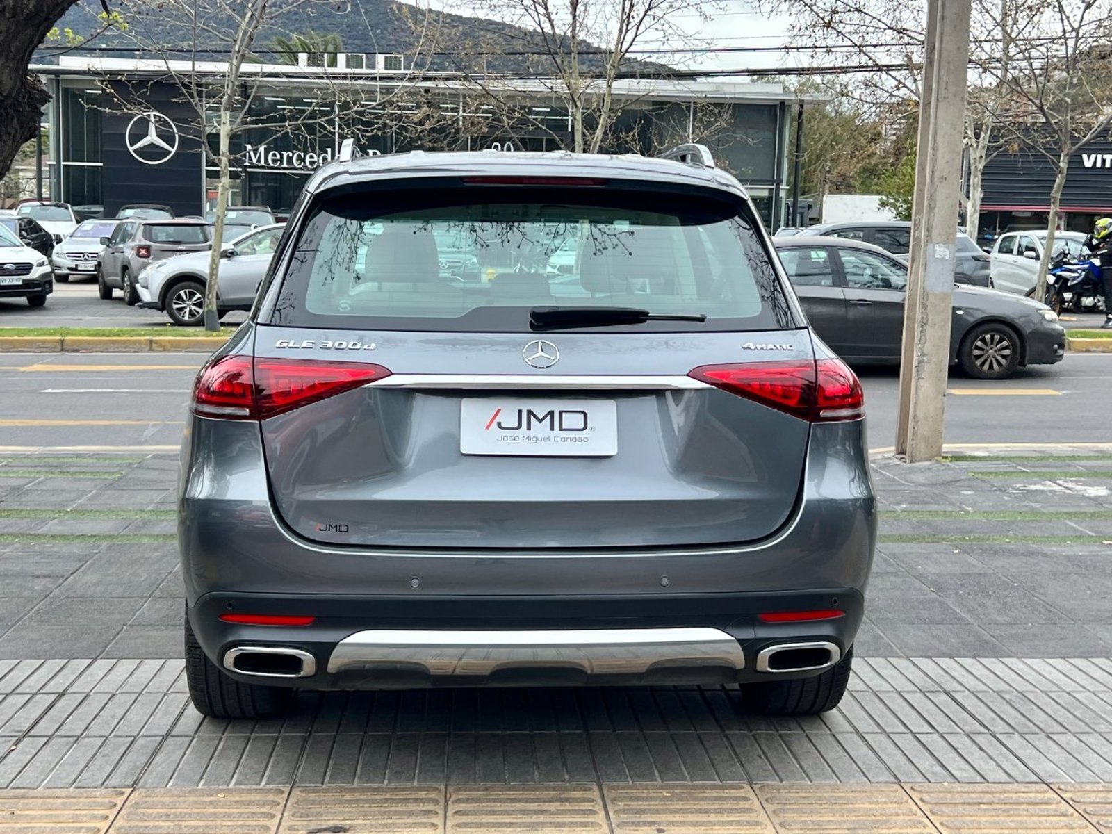 Mercedes-Benz GLE 300D 4MATIC DIESEL 2.0 2022 - Imagen 5 de 10