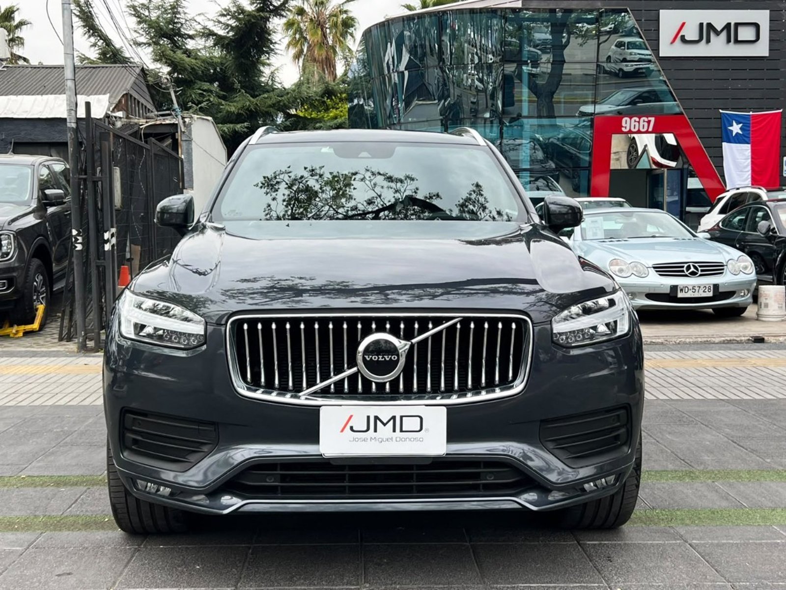 Volvo XC90 B6 MOMENTUM AWD 2.0 2022 - Foto 2 de 10