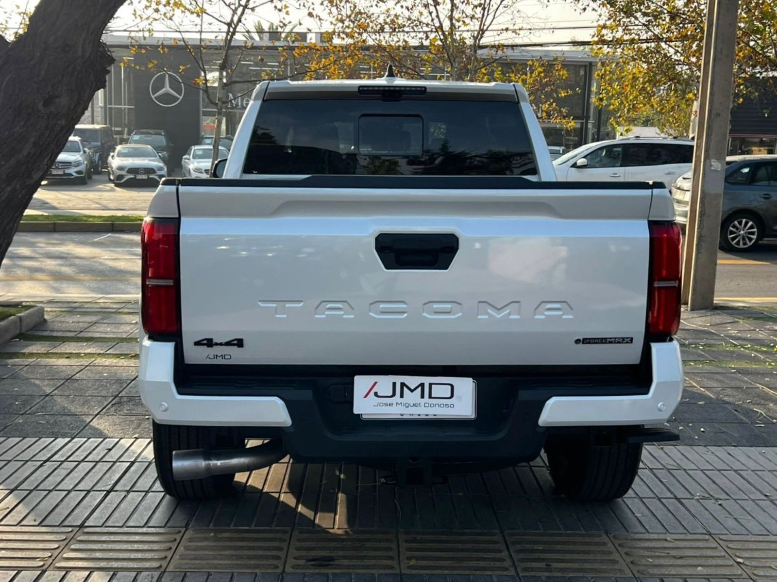 Toyota TACOMA TRD IFORCE MAX 4X4 2.4 2026 - Foto 5 de 10
