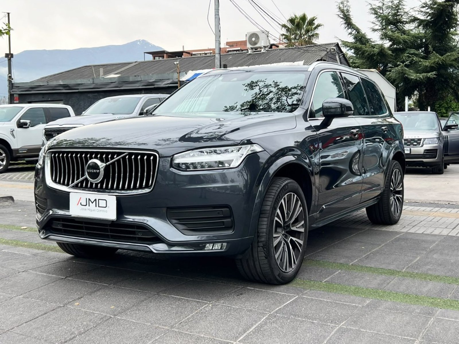 Volvo XC90 B6 MOMENTUM AWD 2.0 2022 - Foto 3 de 10