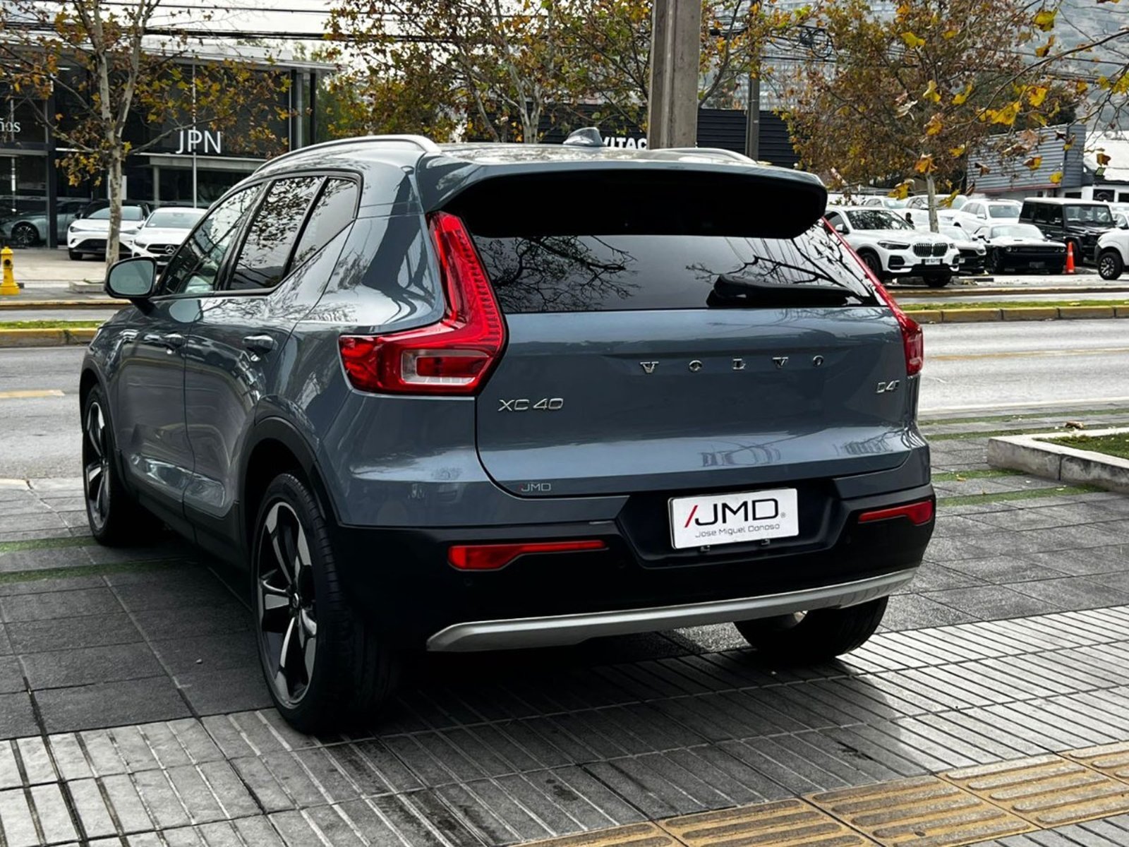 Volvo XC40 D4 AWD 2.0 2020 - Imagen 6 de 10