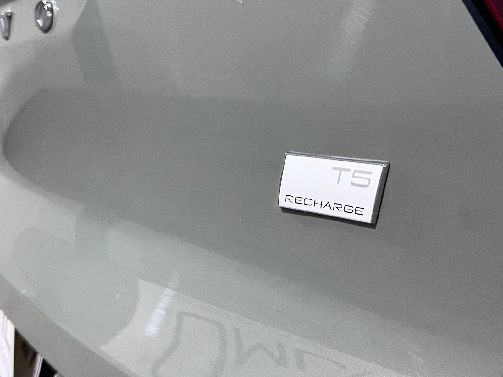 VOLVO XC40 T5 RECHARGE GARANTIA 1 AÑO 2023 - Imagen 7 de 10
