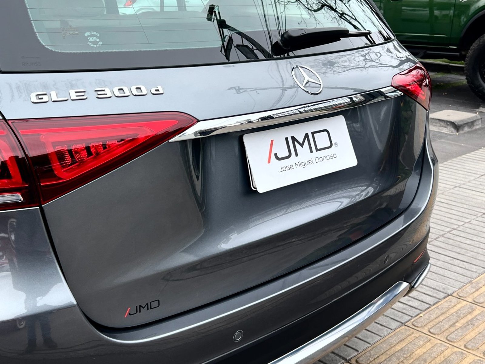 Mercedes-Benz GLE 300D 4MATIC DIESEL 2.0 2022 - Imagen 7 de 10