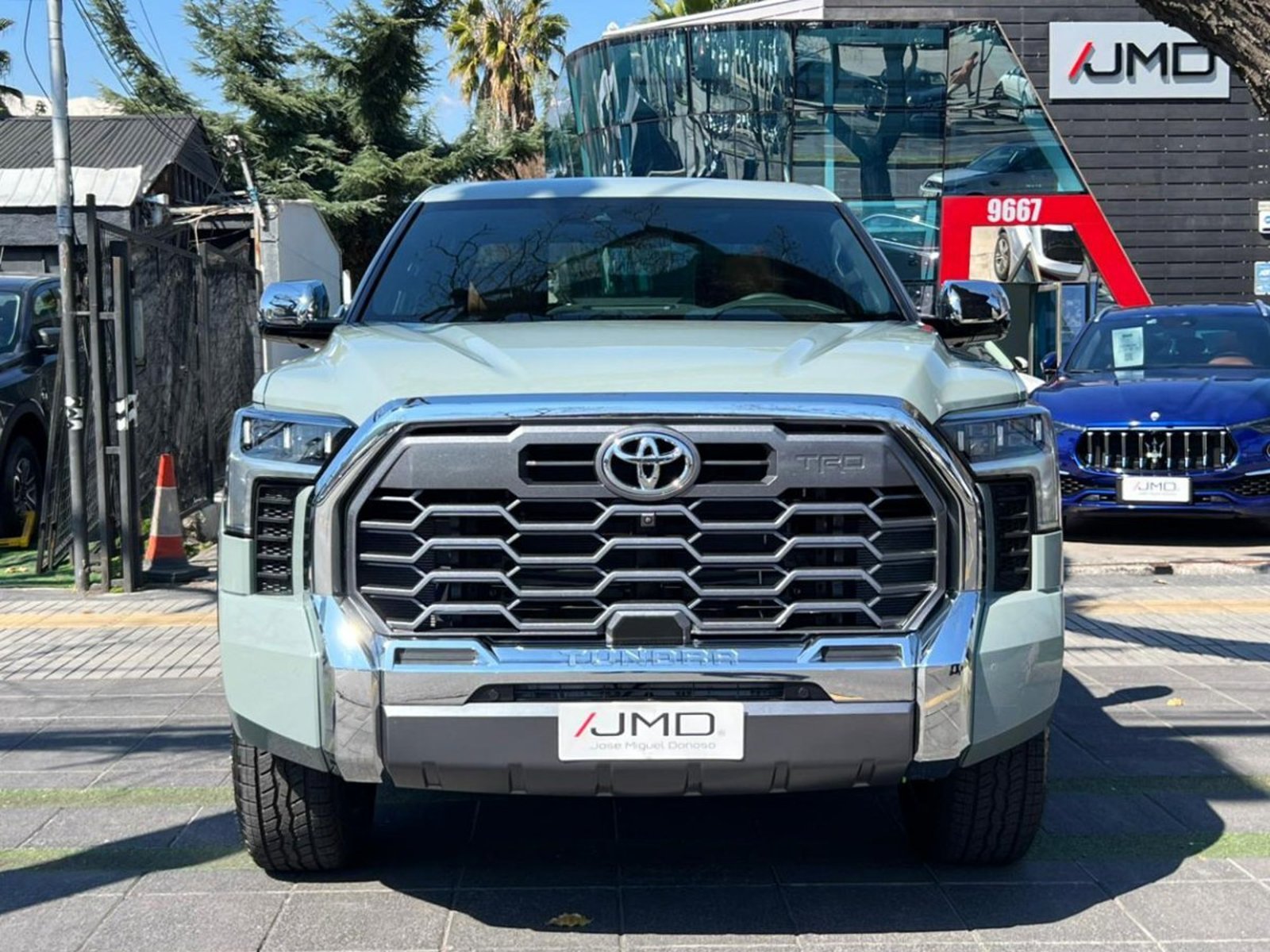 Toyota TUNDRA 3.4 i-FORCE EDITION 1794 2026 - Foto 2 de 10