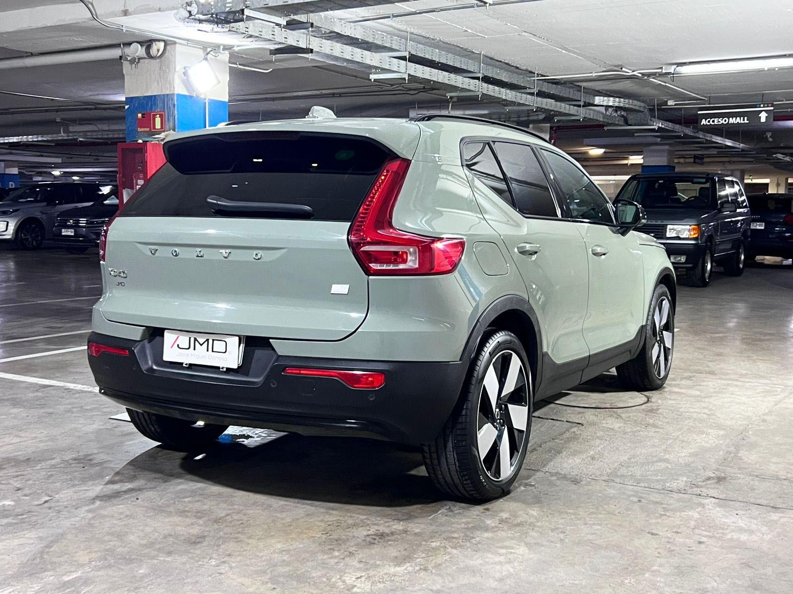 VOLVO XC40 T5 RECHARGE GARANTIA 1 AÑO 2023 - Foto 4 de 10