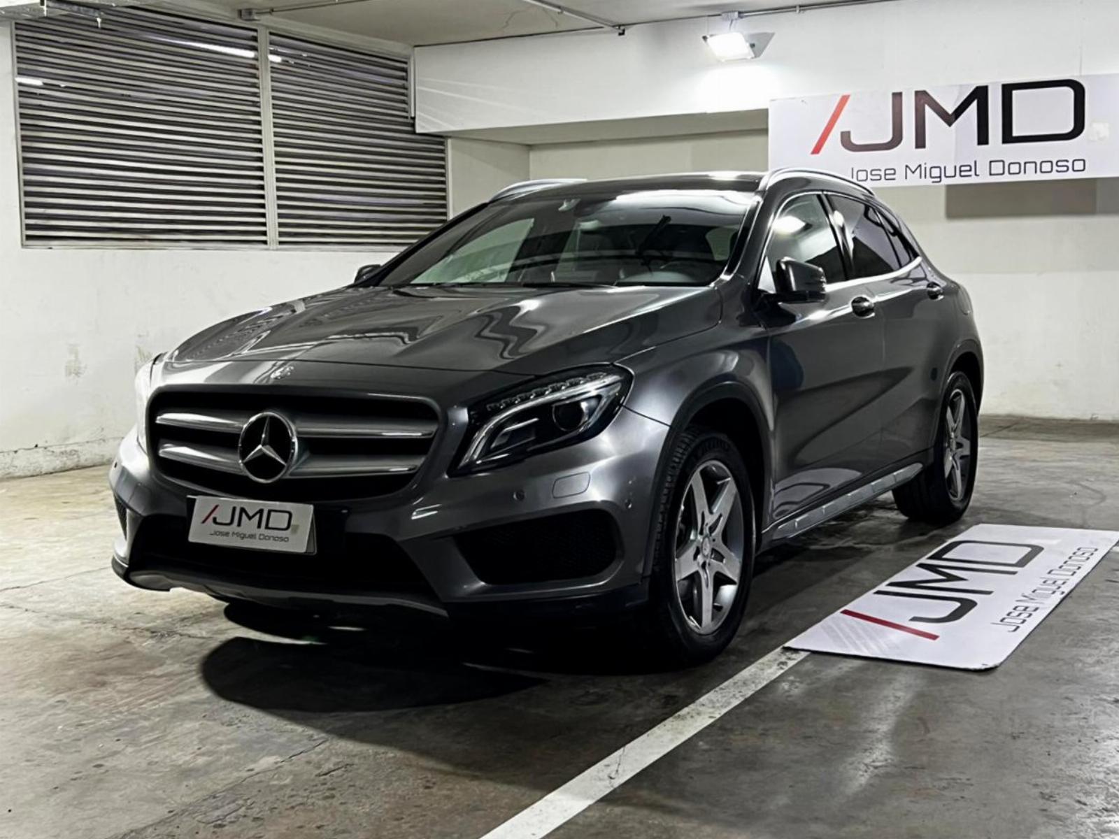 Mercedes-Benz GLA 220 D 4MATIC 2017 - Foto 2 de 10