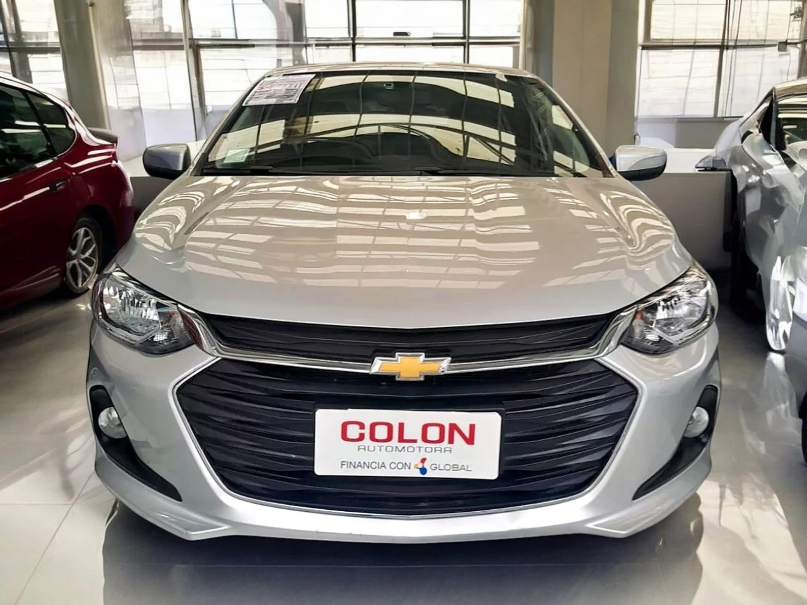 Chevrolet ONIX 2023 - Foto 2 de 9