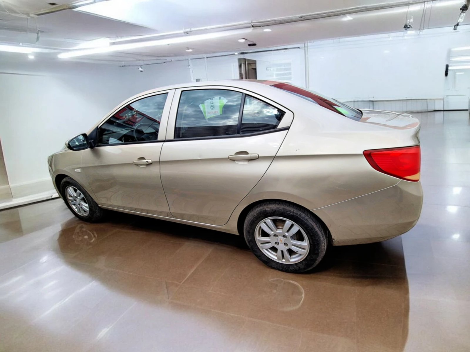 Chevrolet SAIL NB 1.5L 2016 - Foto 2 de 2