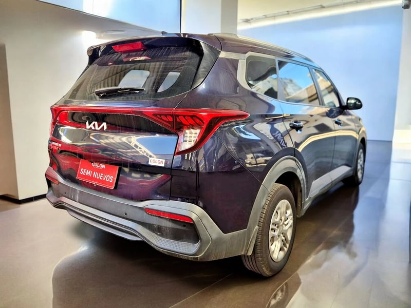 Kia CARENS LX 1.5 2023 - Imagen 5 de 8