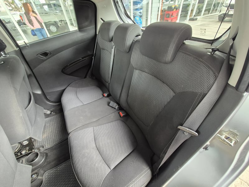 Chevrolet SPARK GT LT AC 1.2 2021 - Imagen 12 de 13