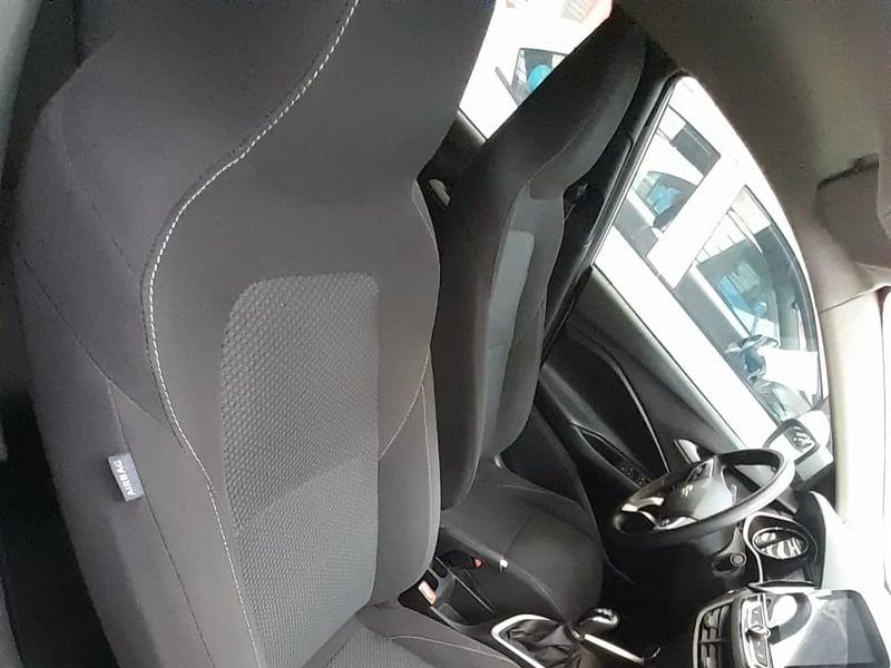 Chevrolet ONIX 2023 - Imagen 8 de 9