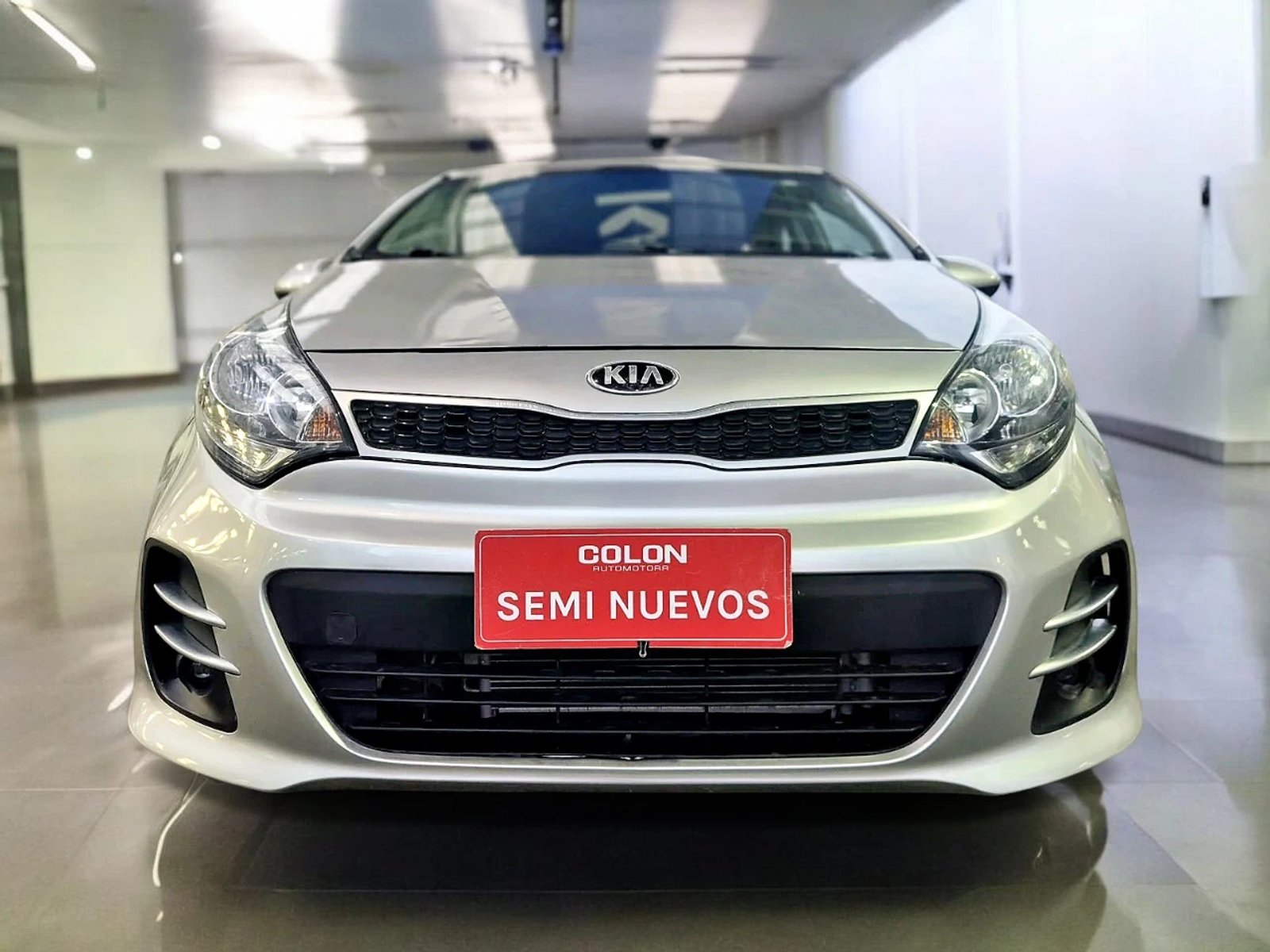 Kia RIO 5 EX 1.4L 6MT AC 2017 - Foto 2 de 13