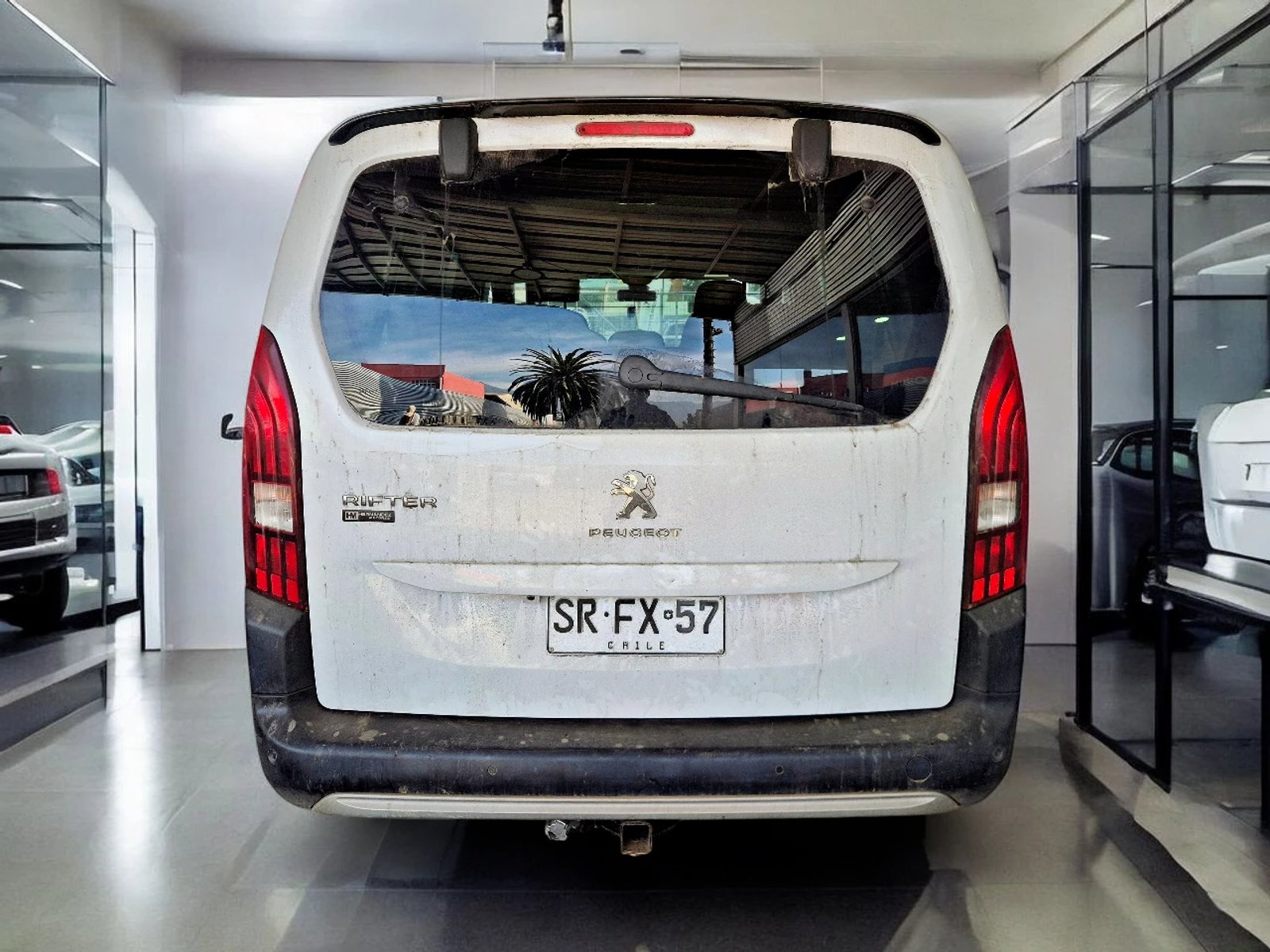 Peugeot RIFTER ALLURE BLUEHDI 130 EAT8 2023 - Imagen 6 de 11