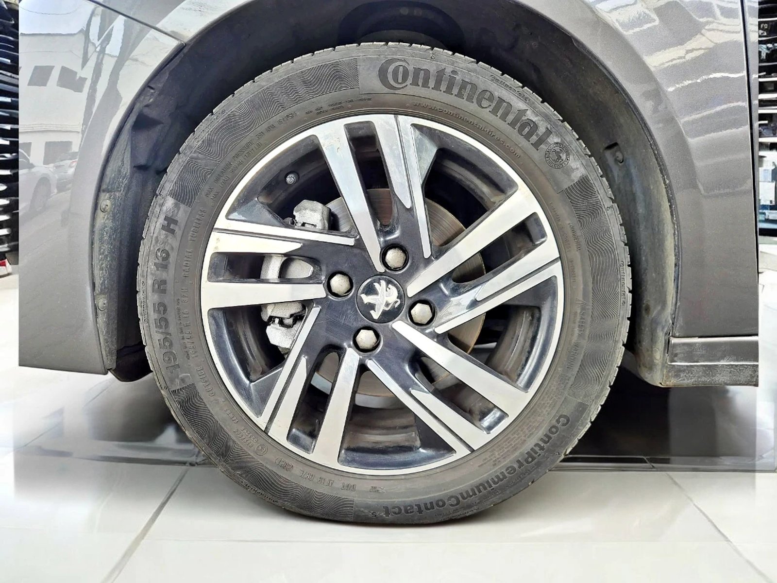 Peugeot 208 208 PURE TECH HB 1.2 2022 - Imagen 12 de 12
