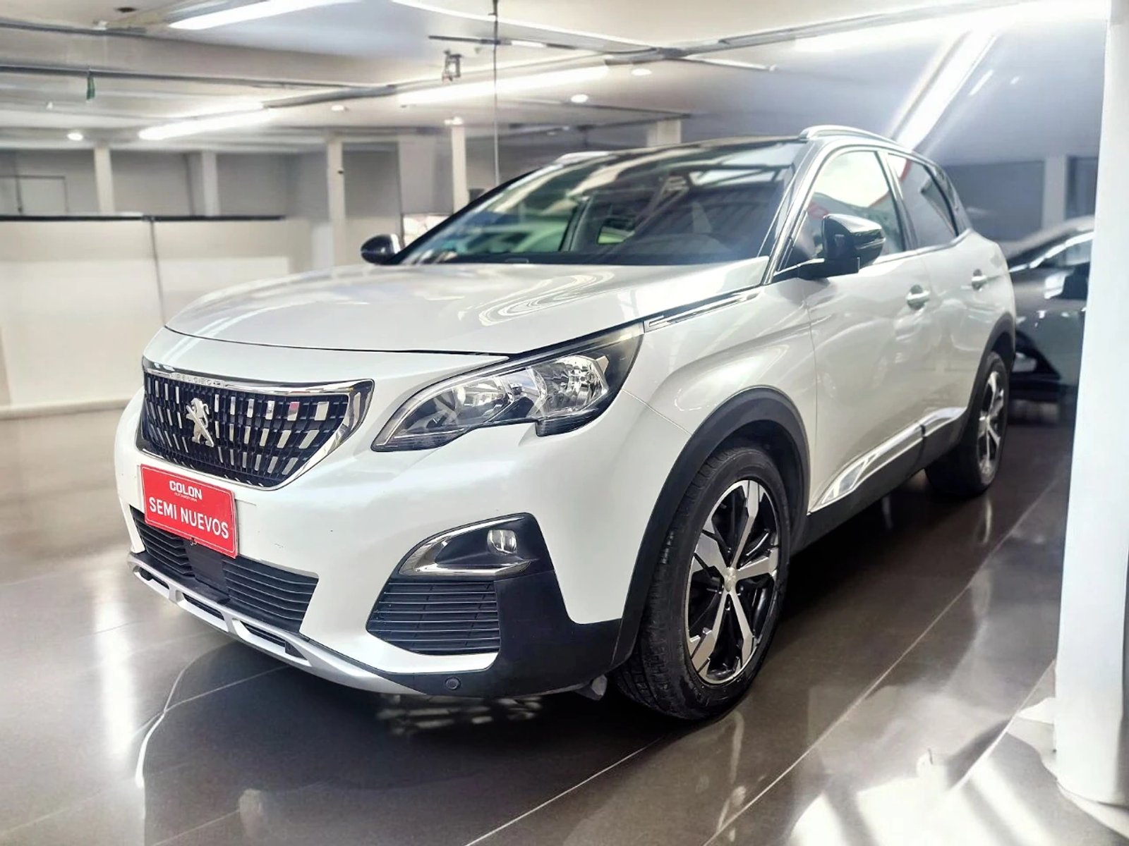 Peugeot 3008 ALLURE 1.6 BLUEHDI EAT6 2019 - Foto 3 de 13