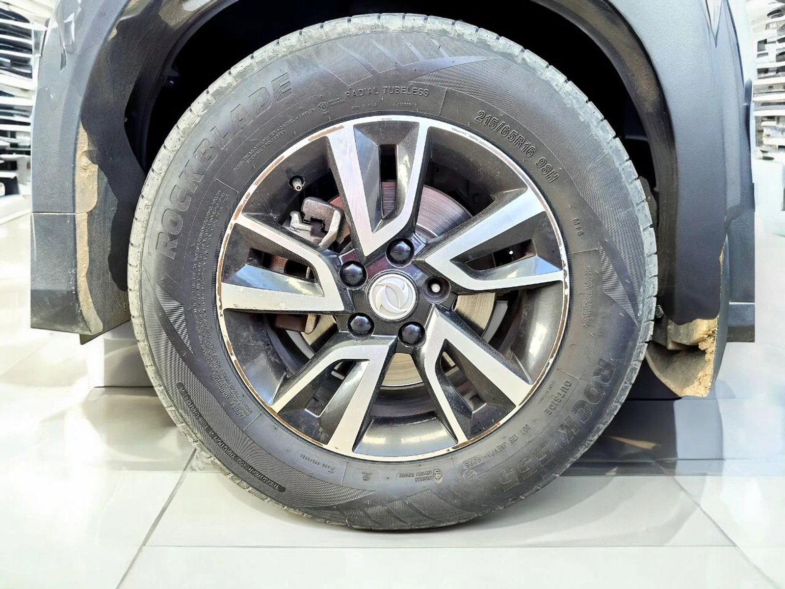 Dongfeng JOYEAR SX5 LUXURY MT 5 PS 2022 - Imagen 13 de 13