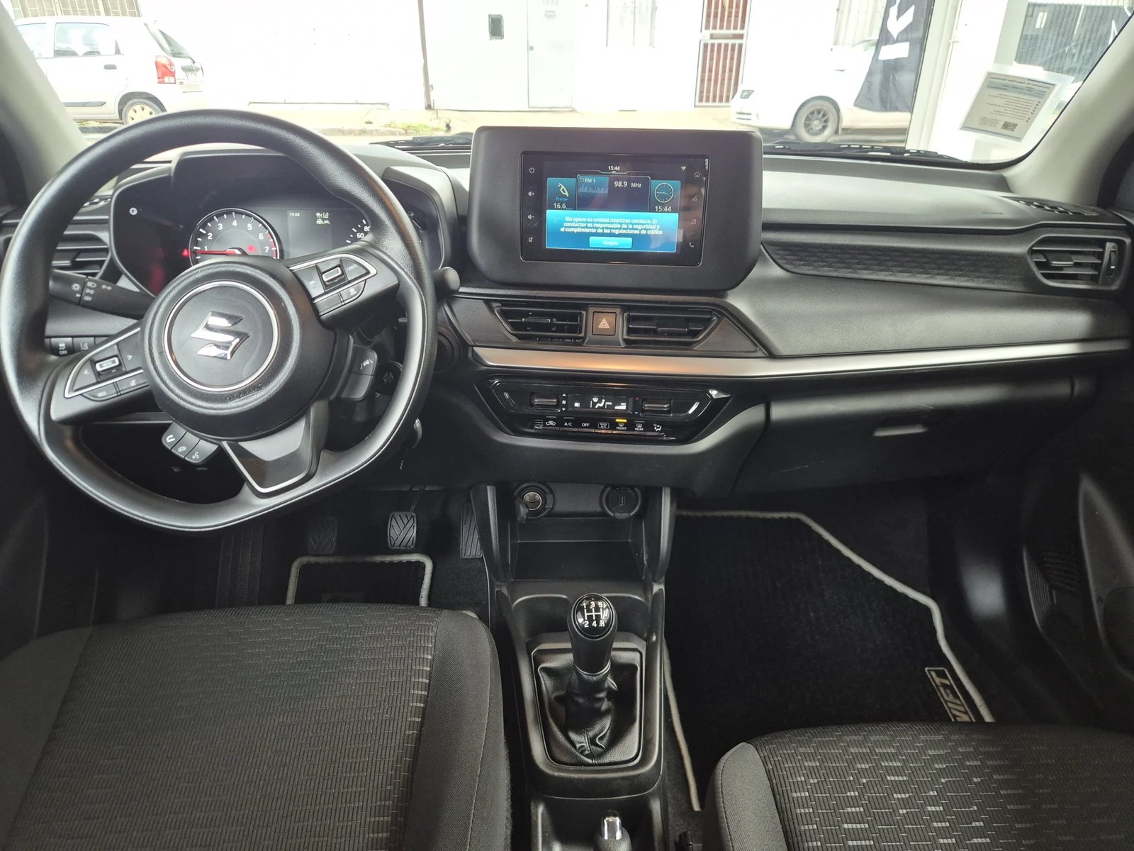 Suzuki SWIFT 1.2 GL 2026 - Imagen 9 de 13