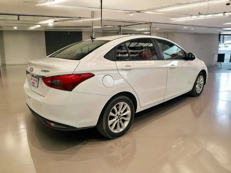 Chery ARRIZO 5 2023 - Imagen 4 de 10