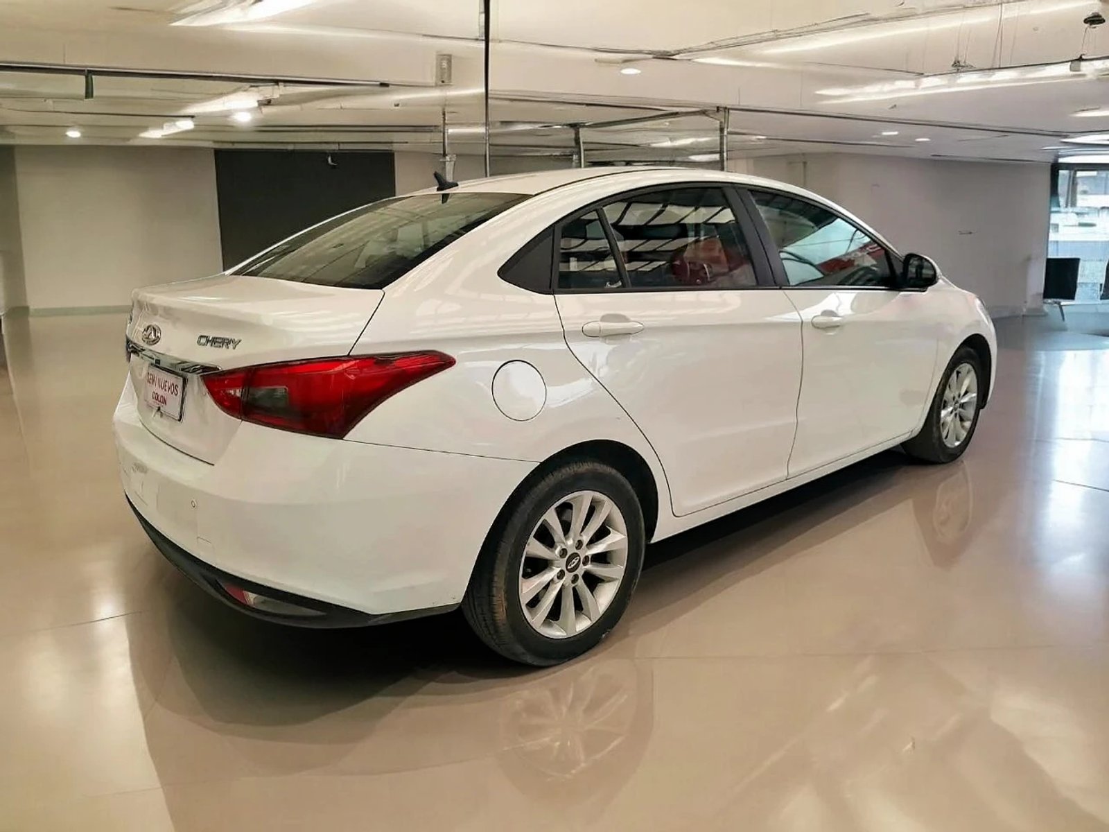 Chery ARRIZO 5 2023 - Foto 4 de 10