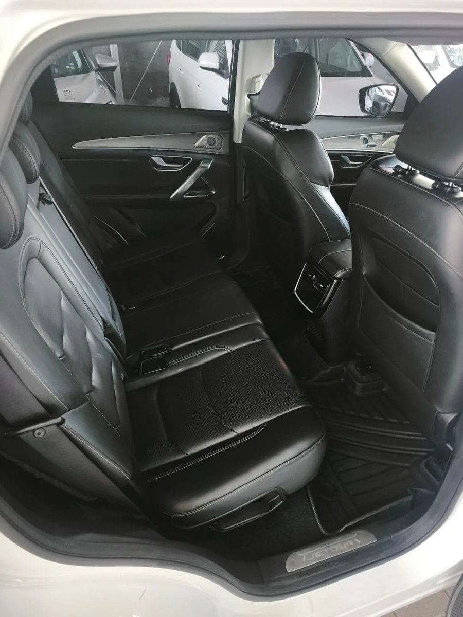 Jetour X70 PLUS 1.6 AUT 2024 - Imagen 7 de 8