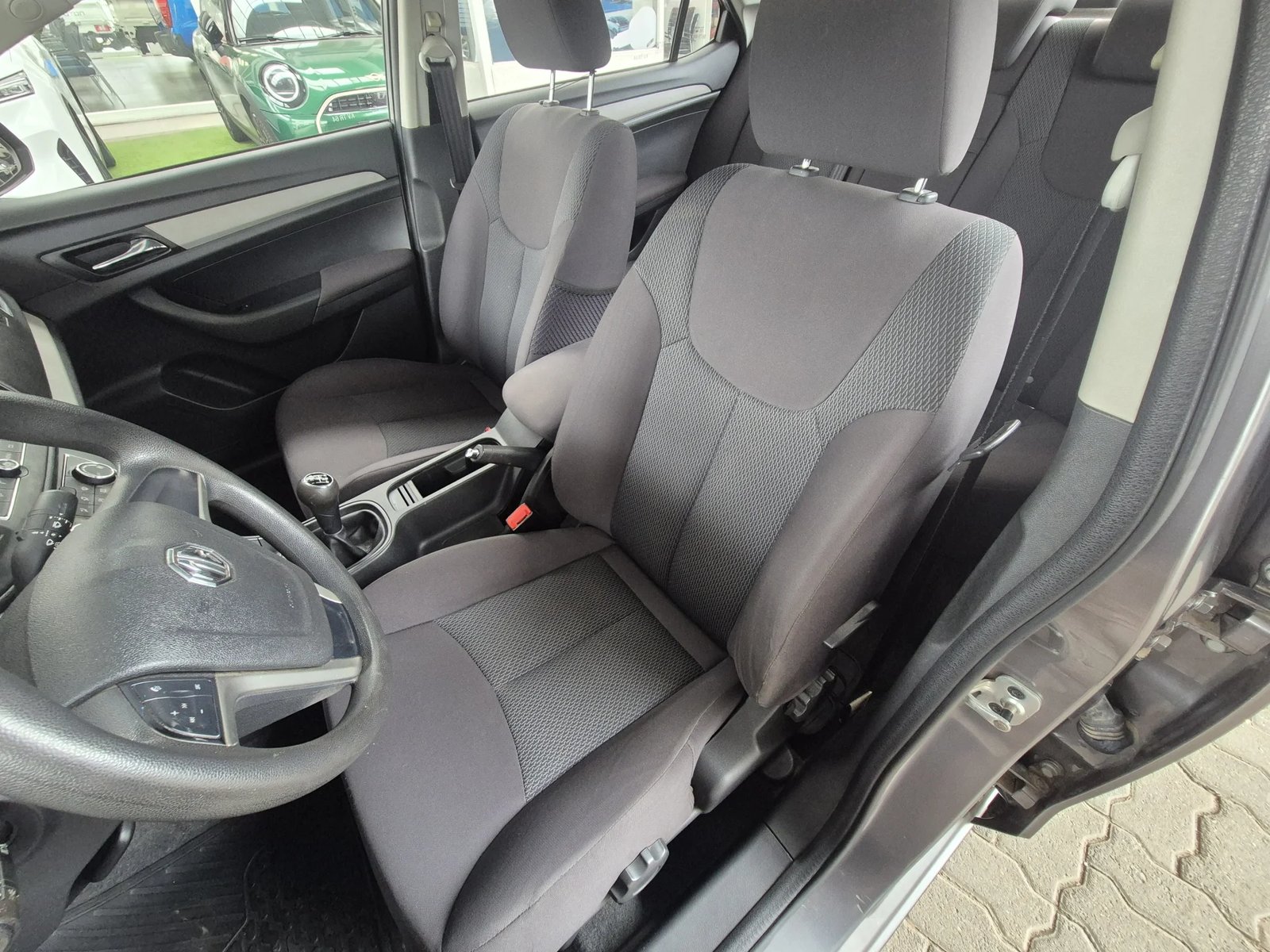 MG MG360 1.5 MT 2019 - Imagen 10 de 11