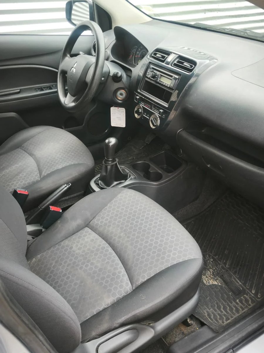 Mitsubishi MIRAGE GLX 2014 - Imagen 6 de 7