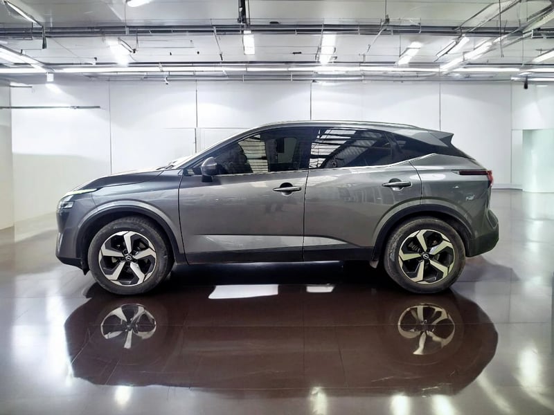 Nissan QASHQAI MHEV CVT ADVANCE 2024 - Imagen 7 de 9