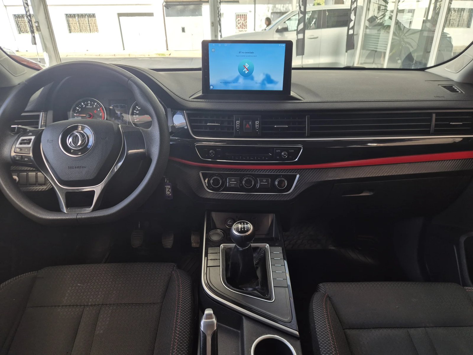 Dongfeng JOYEAR SX5 LUXURY MT 5 PS 2022 - Imagen 9 de 13