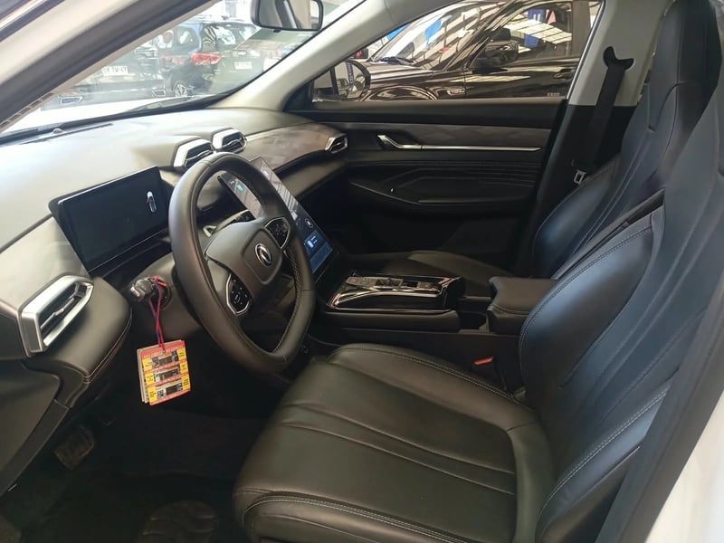 Dongfeng MAGE 1.5T E2 DC E2 DC 2026 - Imagen 8 de 11