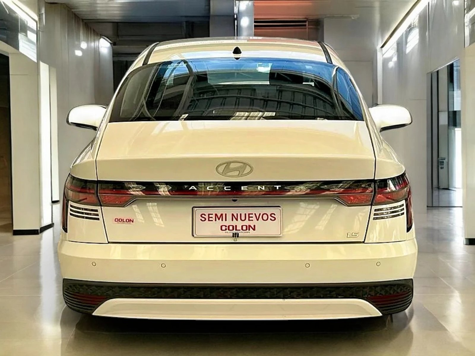 Hyundai ACCENT BN7I 1.5 AT PLUS 2025 - Imagen 5 de 10