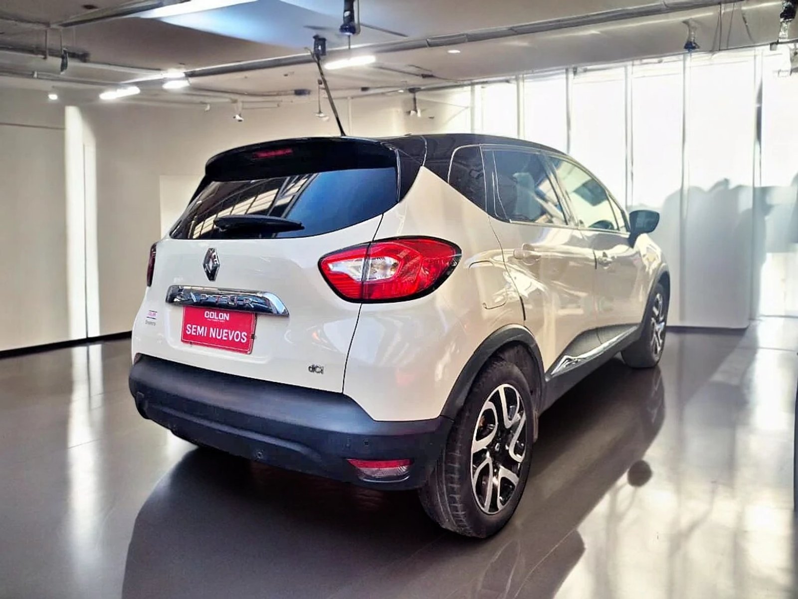 Renault CAPTUR DYNAMIQUE 1.5 2016 - Imagen 4 de 13