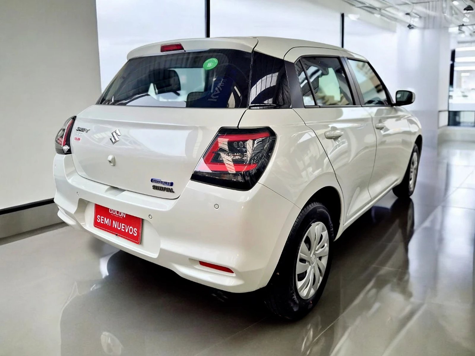 Suzuki SWIFT 1.2 GL 2026 - Foto 5 de 13