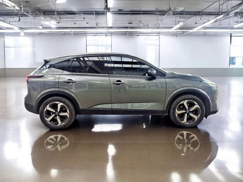 Nissan QASHQAI MHEV CVT ADVANCE 2024 - Imagen 8 de 9