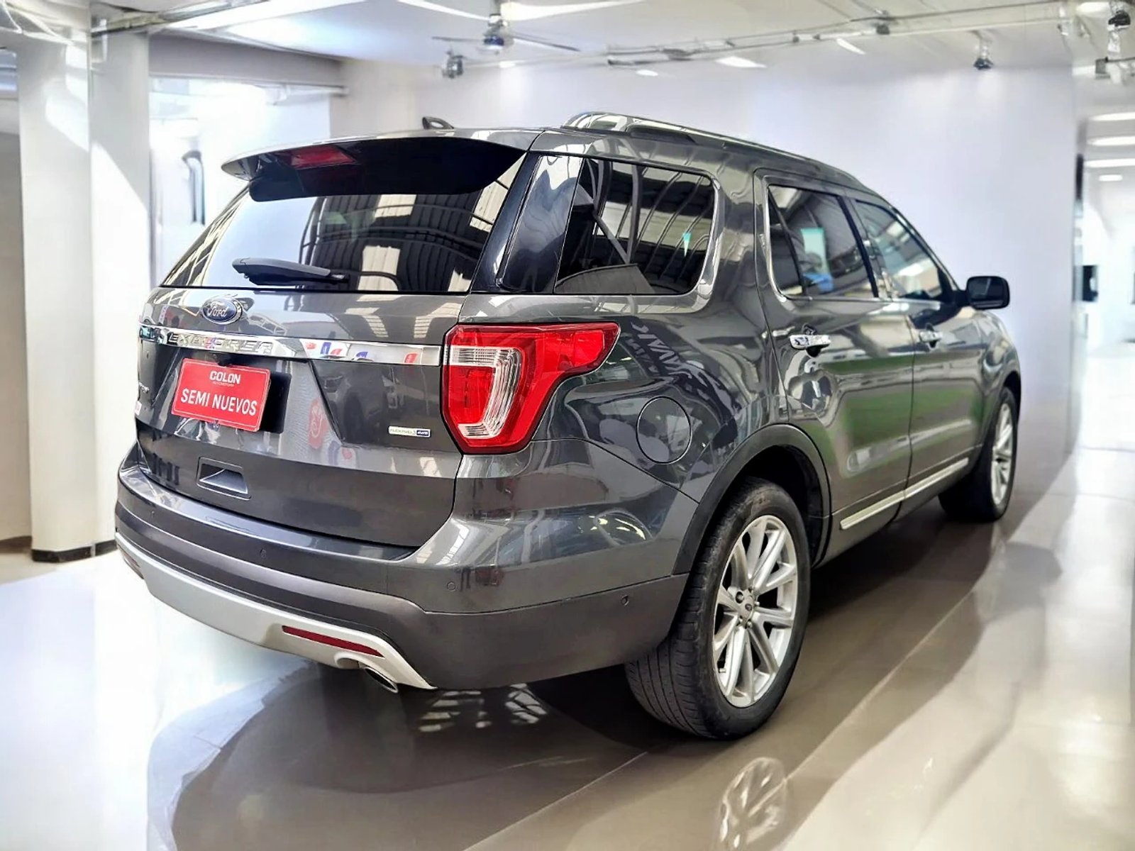 Ford EXPLORER LIMITED 3.5 2016 - Foto 5 de 13