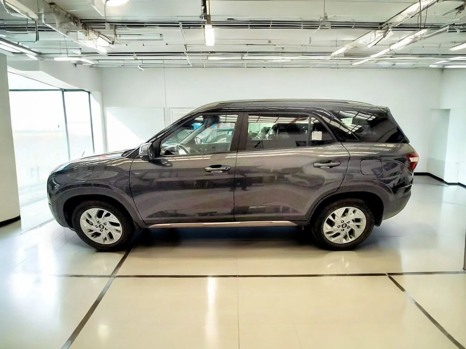 Hyundai CRETA GRAND MPI 2023 - Imagen 6 de 13