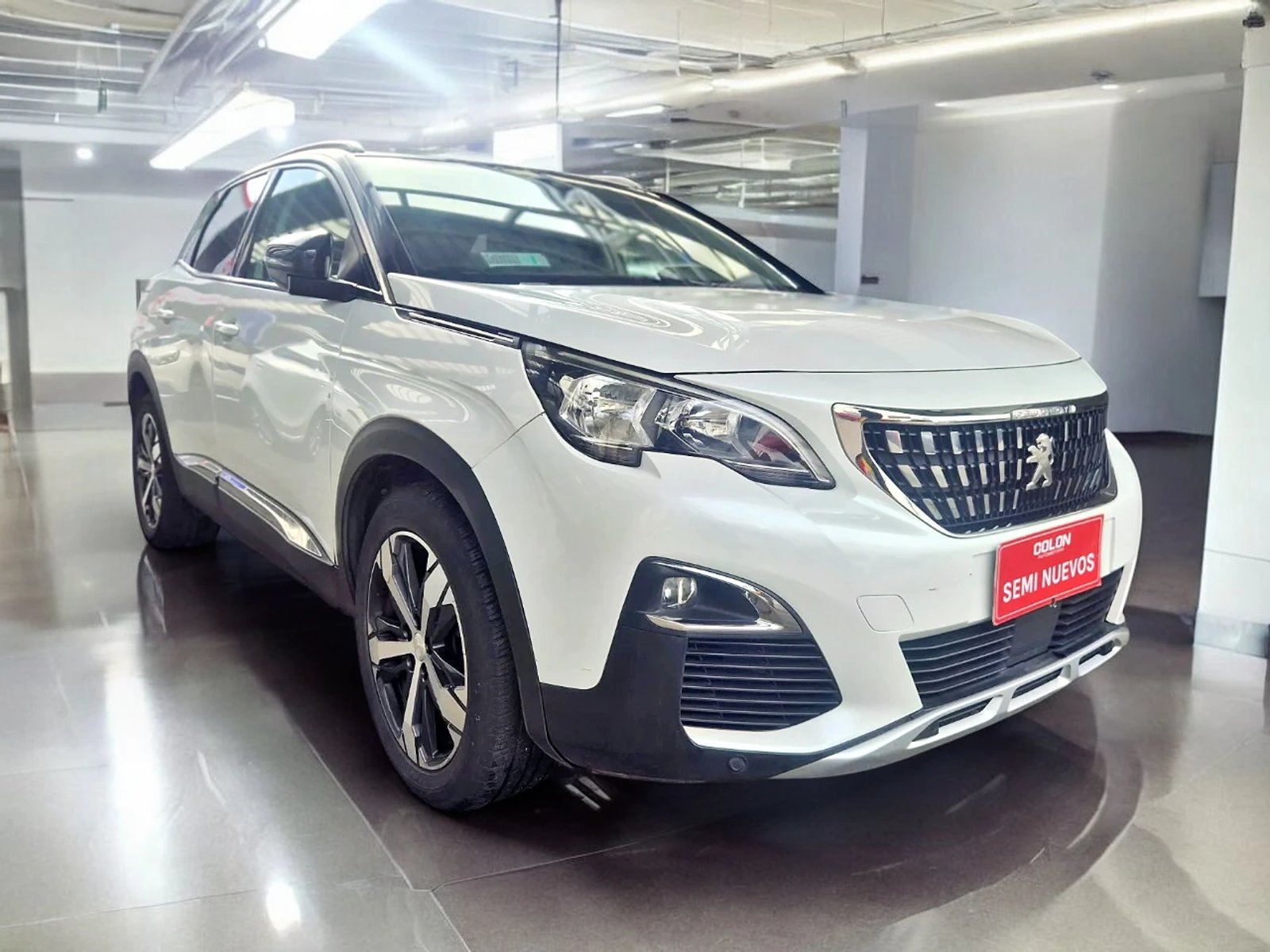 Peugeot 3008 ALLURE 1.6 BLUEHDI EAT6 2019 - Foto 2 de 13