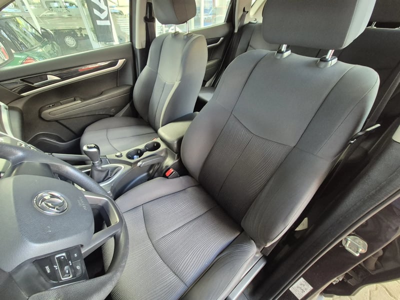 Dongfeng AX7 2020 - Imagen 8 de 9
